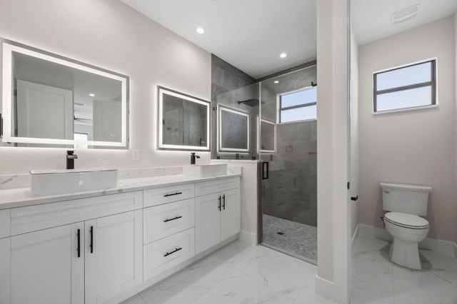 2015 NW 21st Street, Cape Coral, FL 33993
