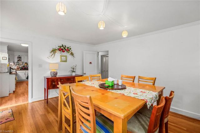 4733 Eastwin Drive, Winston-salem, NC 27104