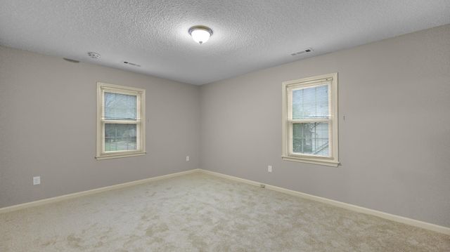 8295 FARMINGTON BLVD, Germantown, TN 38139