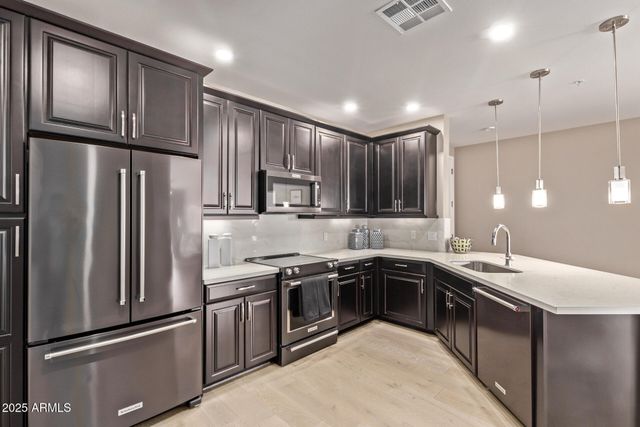2511 W Queen Creek Road Unit 146, Chandler, AZ 85248
