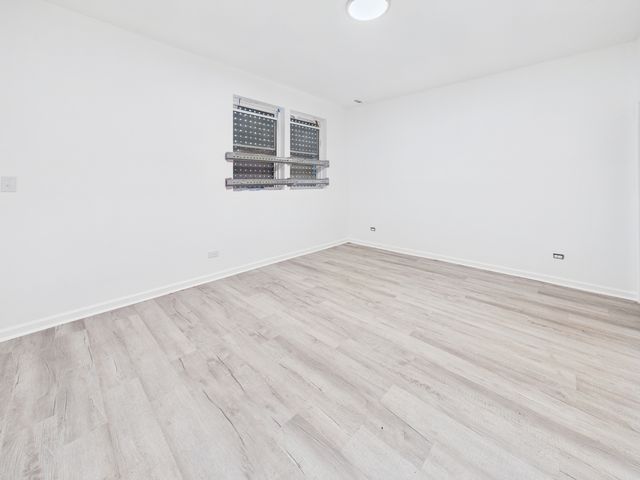 6346 S Evans Avenue, Chicago, IL 60637