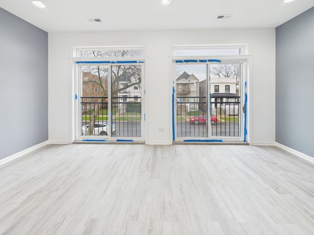 6346 S Evans Avenue, Chicago, IL 60637