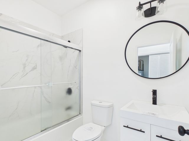 6346 S Evans Avenue, Chicago, IL 60637