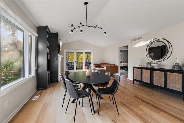 7820 Oakmont Court NE, Rockford, MI 49341