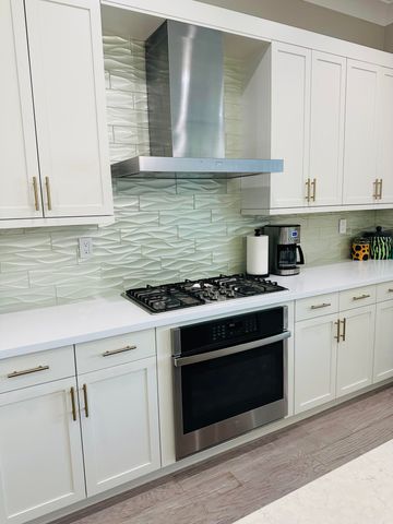 8537 Apple Falls Lane, Boca Raton, FL 33496