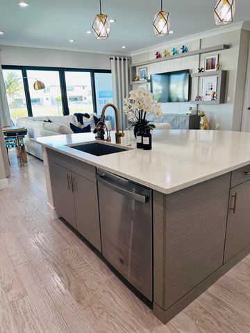 8537 Apple Falls Lane, Boca Raton, FL 33496