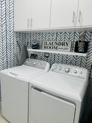 8537 Apple Falls Lane, Boca Raton, FL 33496