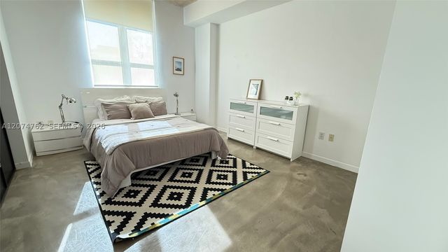 234 NE 3rd St 405, Miami, FL 33132