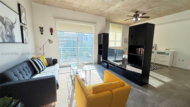 234 NE 3rd St 405, Miami, FL 33132