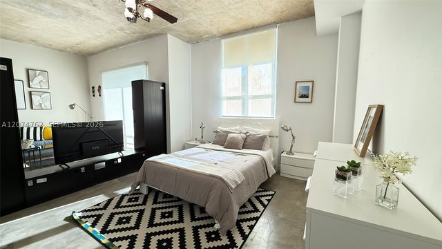234 NE 3rd St 405, Miami, FL 33132