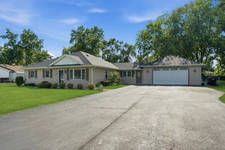 17160 Oriole Avenue, Tinley Park, IL 60477
