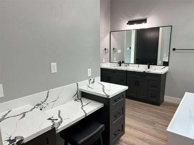 3880 Hranicky Rd, Schulenburg, TX 78956