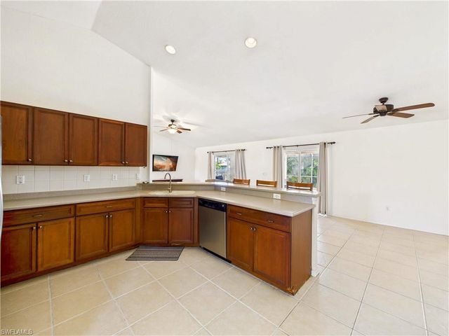 18561 Olive RD, Fort Myers, FL 33967