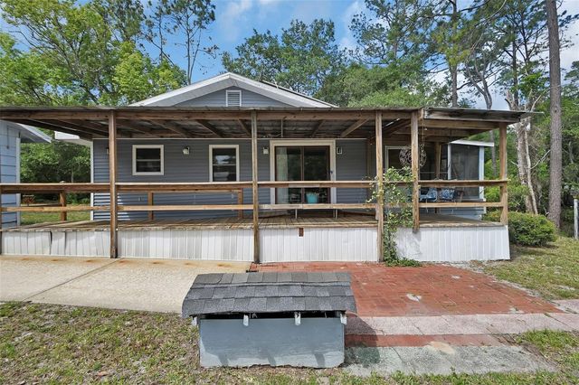 25801 BLUE LAKES DRIVE, Paisley, FL 32767