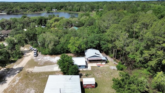 25801 BLUE LAKES DRIVE, Paisley, FL 32767