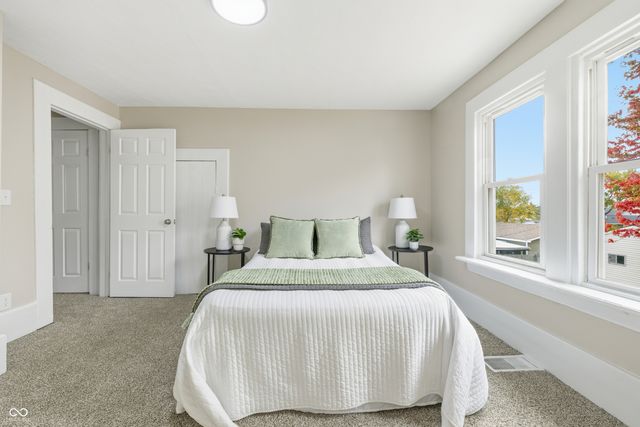 122 S 3rd Avenue, Beech Grove, IN 46107