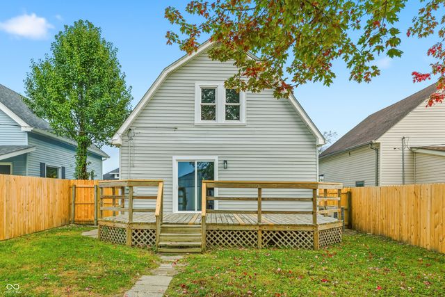 122 S 3rd Avenue, Beech Grove, IN 46107