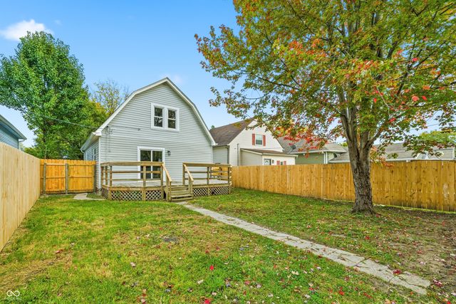 122 S 3rd Avenue, Beech Grove, IN 46107