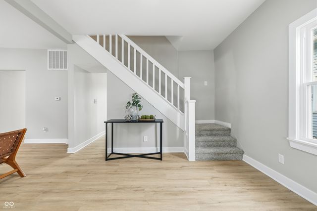 122 S 3rd Avenue, Beech Grove, IN 46107