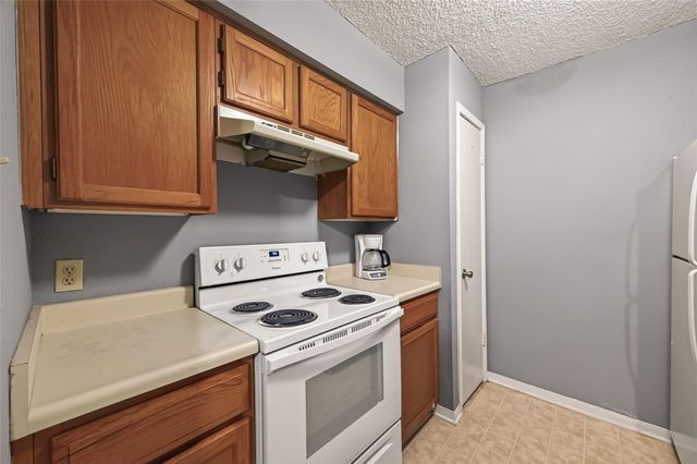 3600 Jeanetta Street 2305, Houston, TX 77063