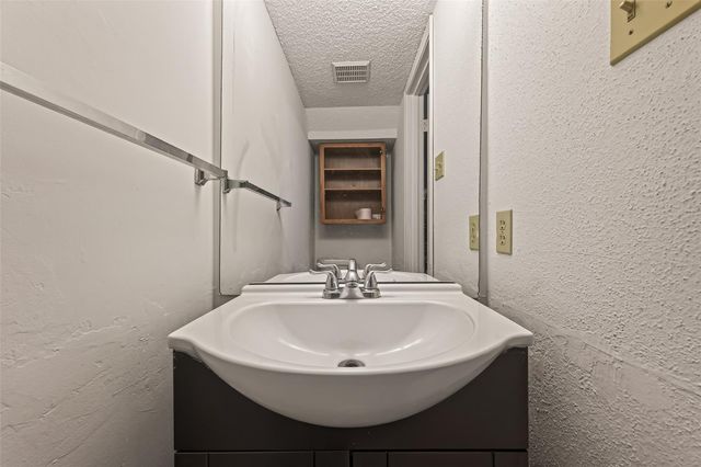 3600 Jeanetta Street 2305, Houston, TX 77063