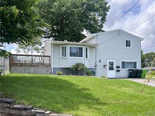200 East Dale Street, Salina, NY 13206