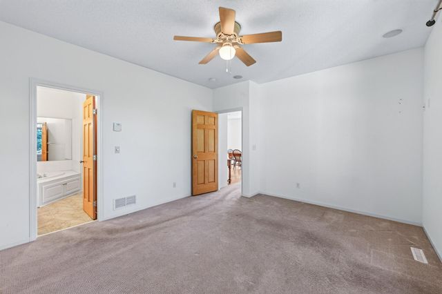 8808 Preserve Trail, Savage, MN 55378