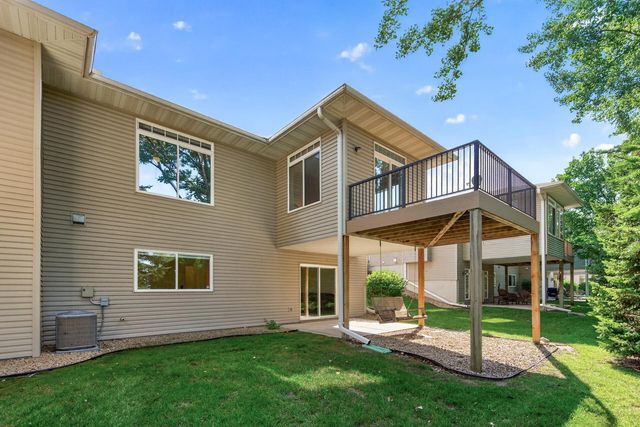 8808 Preserve Trail, Savage, MN 55378