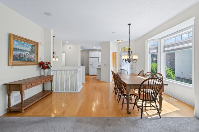 8808 Preserve Trail, Savage, MN 55378