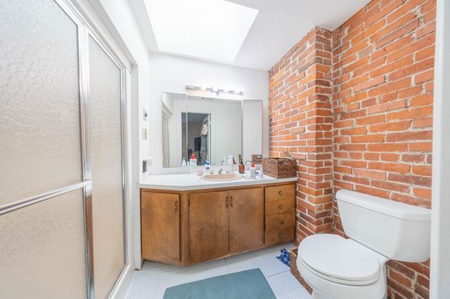 1712 Beacon St 2, Brookline, MA 02446