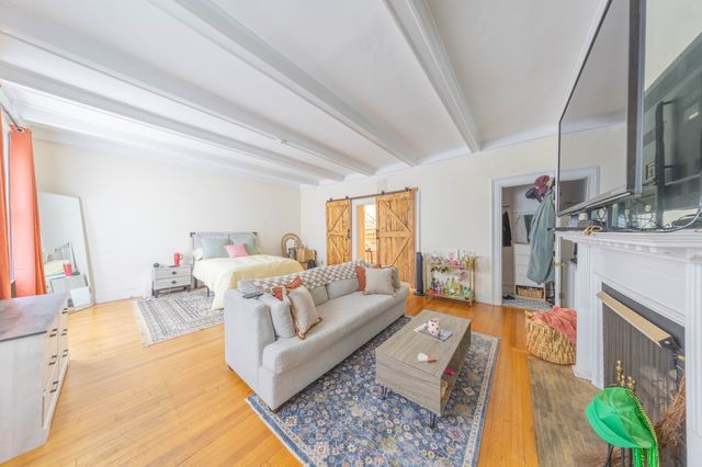 1712 Beacon St 2, Brookline, MA 02446