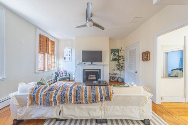1712 Beacon St 2, Brookline, MA 02446