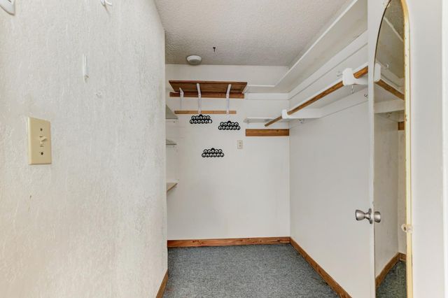 3327 Eisenhower Dr, Sacramento, CA 95826