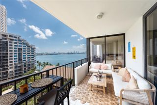 520 Brickell Key Dr A1102, Miami, FL 33131