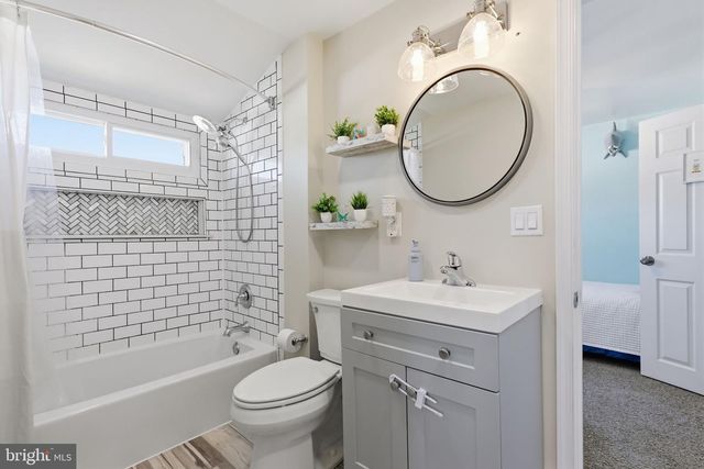 2808 NORCOM RD, Philadelphia, PA 19154