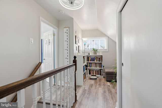 2808 NORCOM RD, Philadelphia, PA 19154
