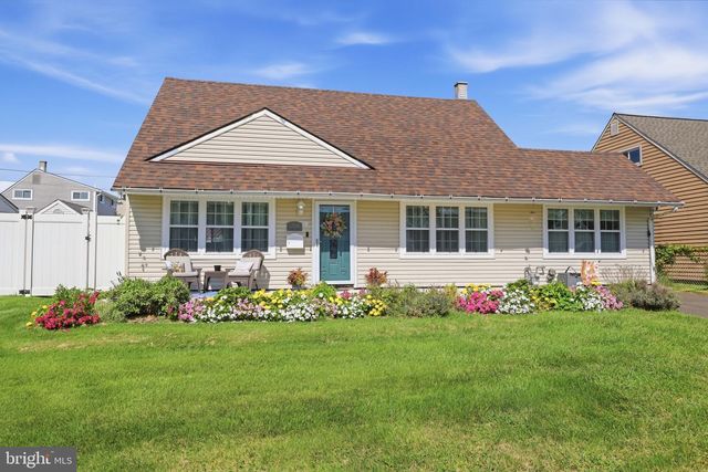 2808 NORCOM RD, Philadelphia, PA 19154