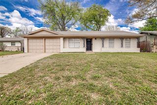 2020 Cliffside Drive, Edgecliff Village, TX 76134