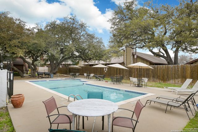 10527 Perrin Beitel Rd Apt A112, San Antonio, TX 78217