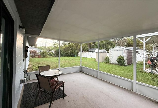 2122 CR 437A, Lake Panasoffkee, FL 33538