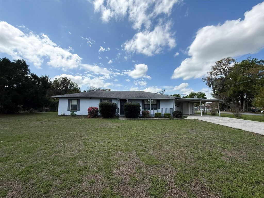 2122 CR 437A, Lake Panasoffkee, FL 33538