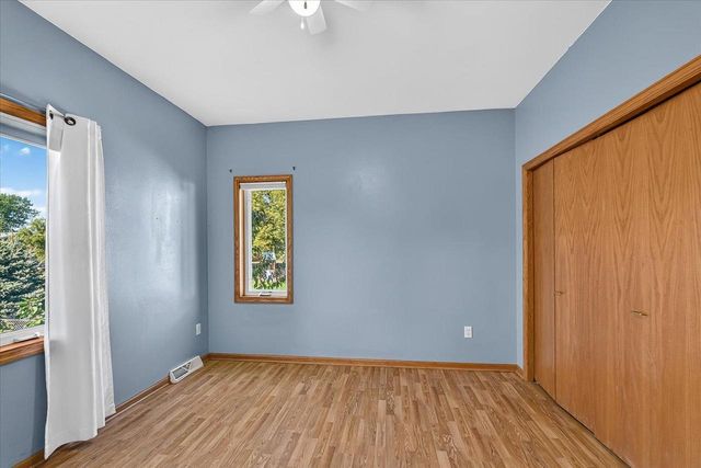 875 Merri-Hill Drive, Oregon, WI 53575