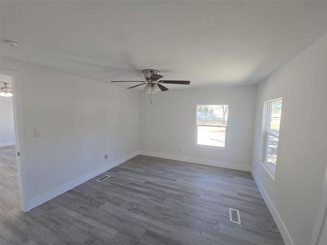 37344 STANFORD AVENUE, Zephyrhills, FL 33541