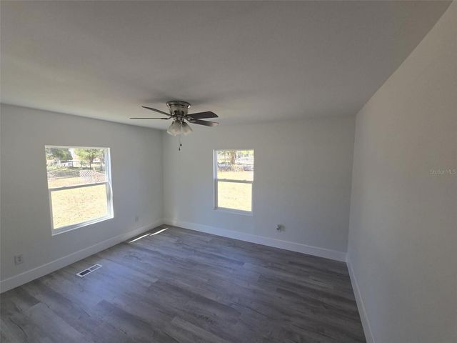 37344 STANFORD AVENUE, Zephyrhills, FL 33541