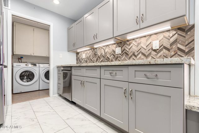 13318 W STONEBROOK Drive, Sun City West, AZ 85375