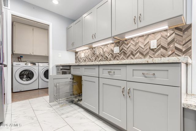 13318 W STONEBROOK Drive, Sun City West, AZ 85375