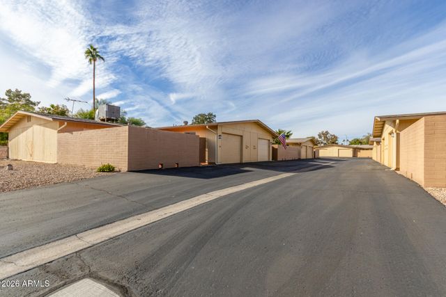 13318 W STONEBROOK Drive, Sun City West, AZ 85375