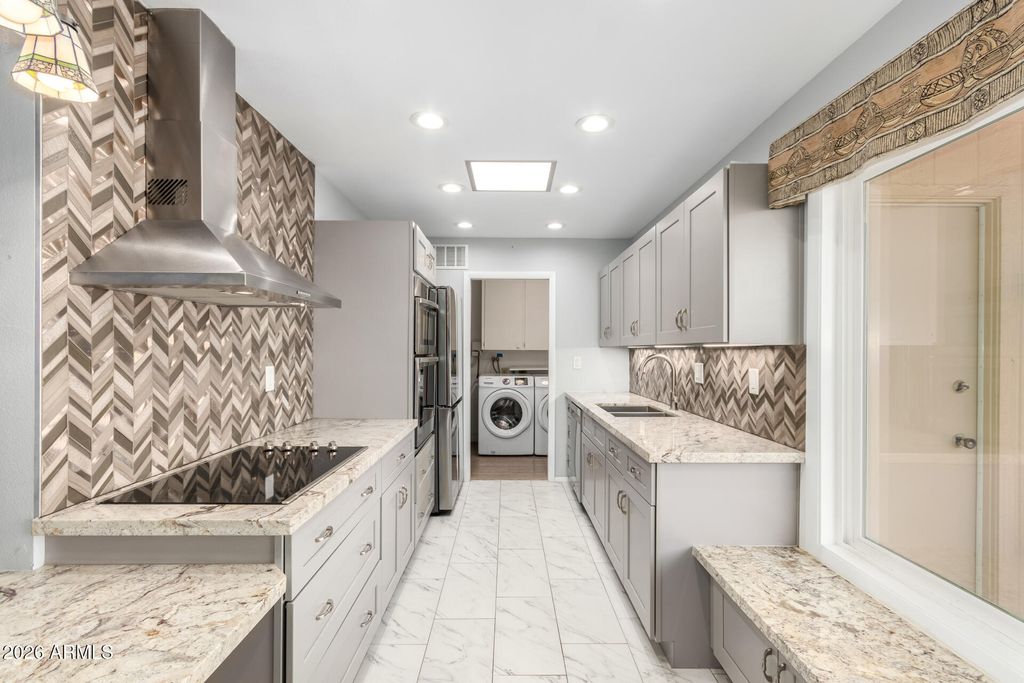 13318 W STONEBROOK Drive, Sun City West, AZ 85375