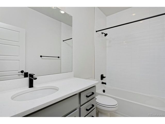 3132 W Bonfils Pl, Denver, CO 80236
