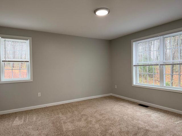7A Red Oak Way, Boscawen, NH 03303